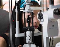 Esercitazioni di osservazione della cornea con lampada a fessura digitale