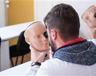 Esercitazioni di oftalmoscopia con simulatori digitali